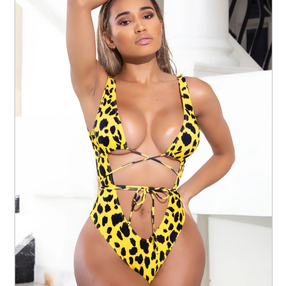 Yellow leopard swimsuit